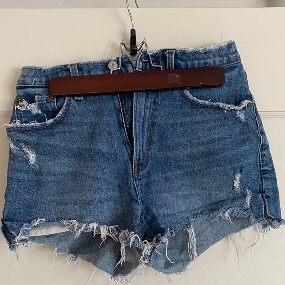 Abercrombie & Fitch Pants - ABERCROMBIE JEAN SHORTS